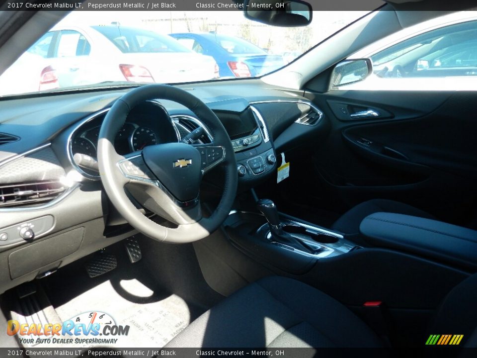 2017 Chevrolet Malibu LT Pepperdust Metallic / Jet Black Photo #6