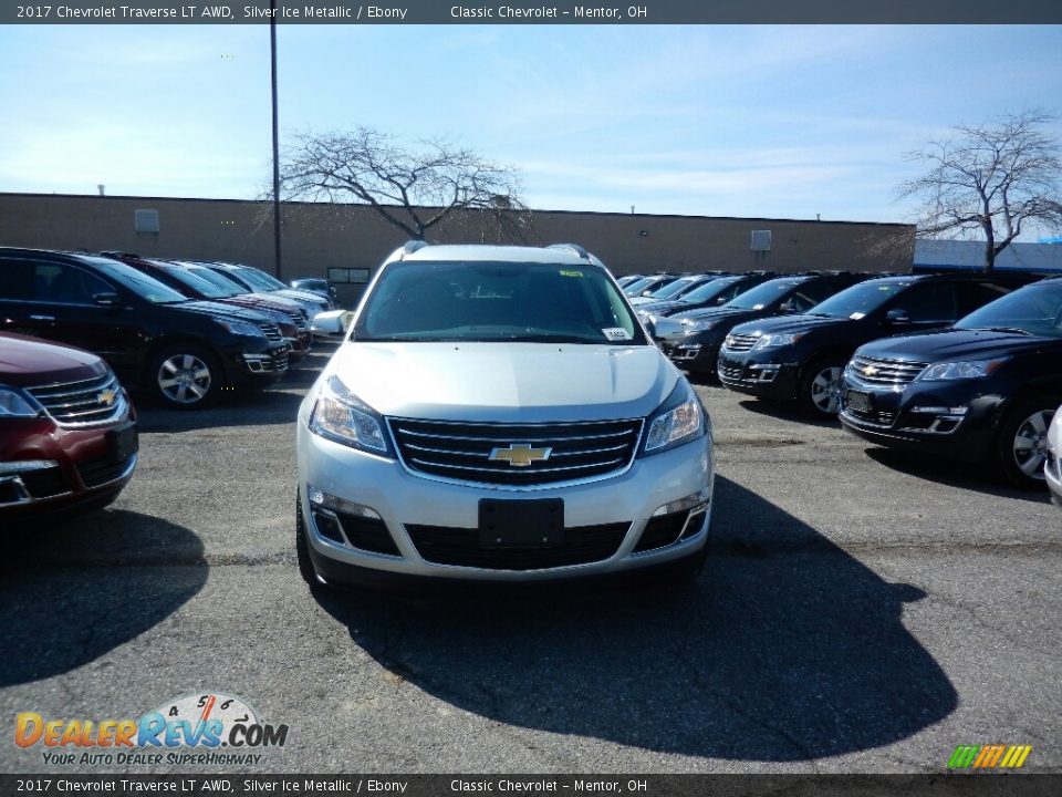 2017 Chevrolet Traverse LT AWD Silver Ice Metallic / Ebony Photo #2