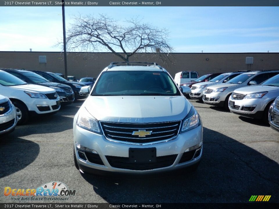 2017 Chevrolet Traverse LT Silver Ice Metallic / Ebony Photo #2