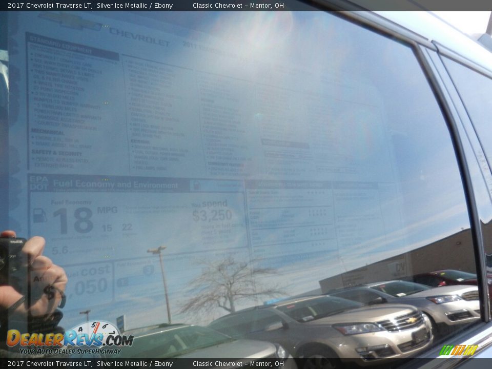 2017 Chevrolet Traverse LT Silver Ice Metallic / Ebony Photo #6