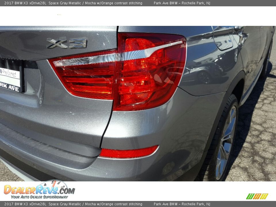 2017 BMW X3 xDrive28i Space Gray Metallic / Mocha w/Orange contrast stitching Photo #25