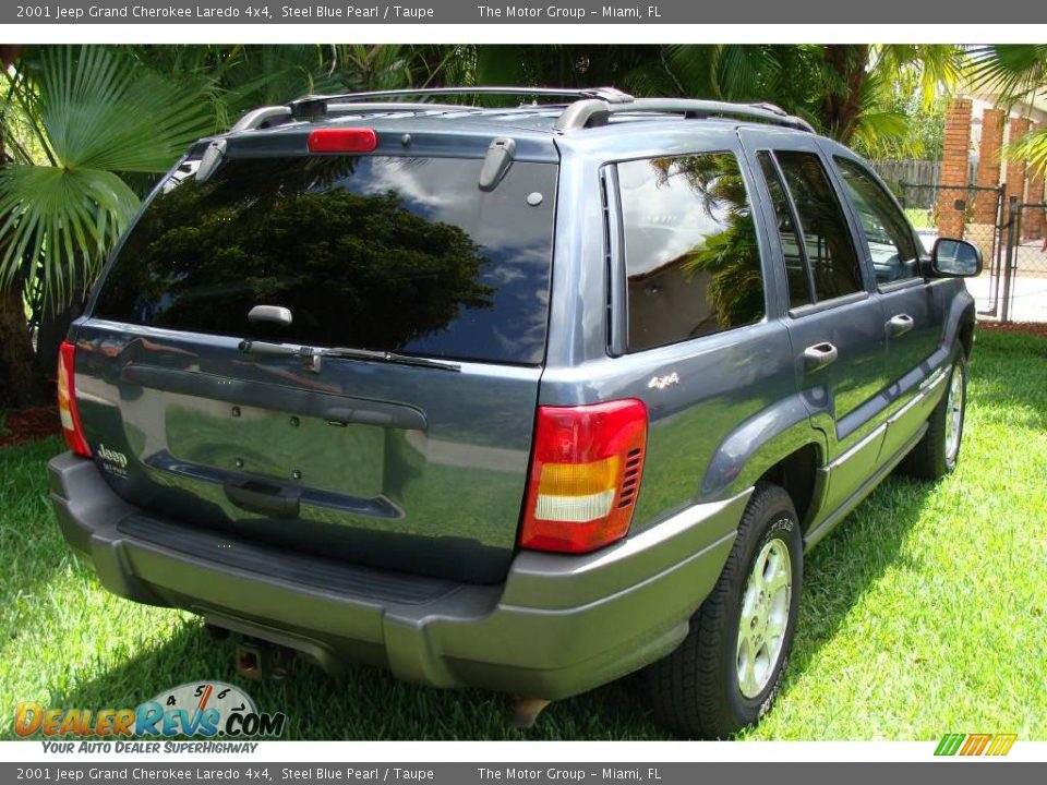 2001 Jeep Grand Cherokee Laredo 4x4 Steel Blue Pearl / Taupe Photo #30