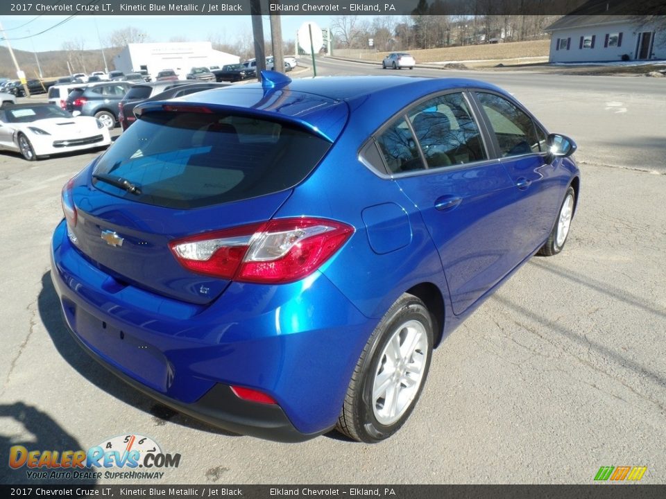 2017 Chevrolet Cruze LT Kinetic Blue Metallic / Jet Black Photo #5