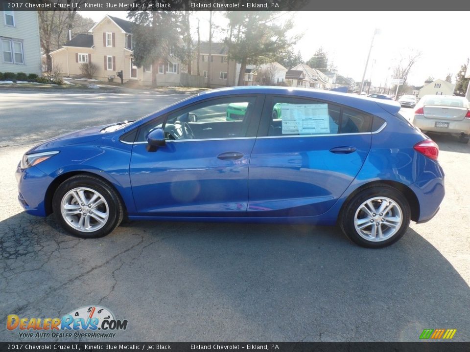 2017 Chevrolet Cruze LT Kinetic Blue Metallic / Jet Black Photo #8