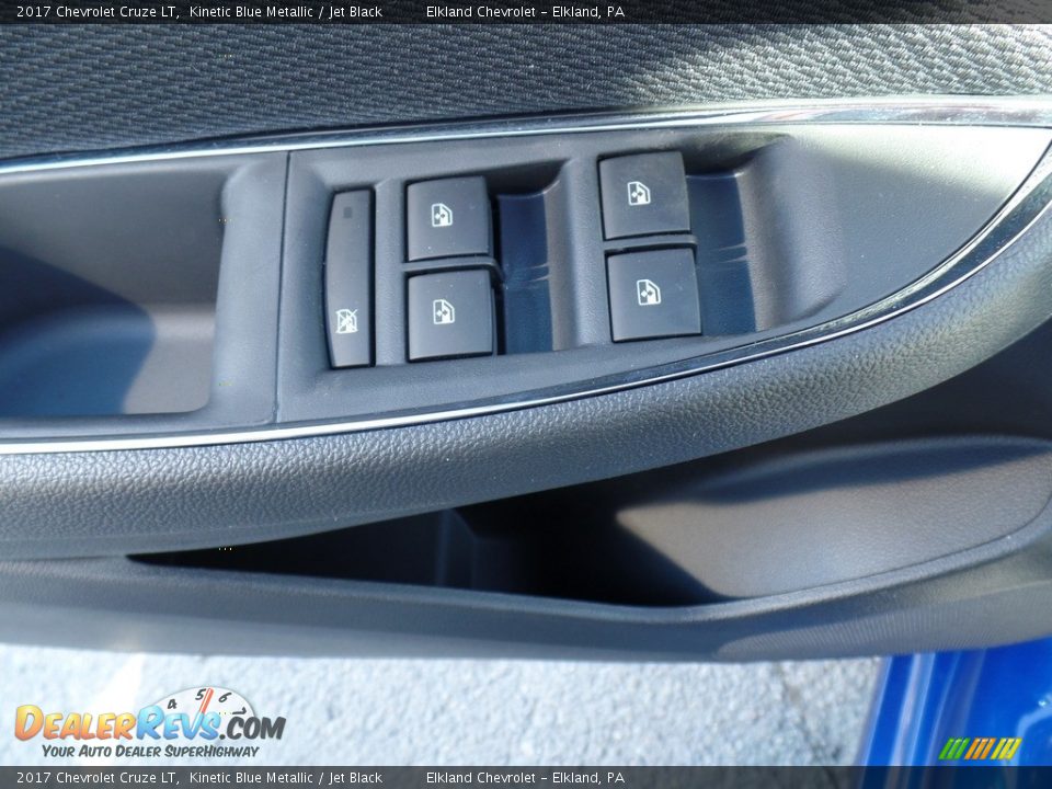 2017 Chevrolet Cruze LT Kinetic Blue Metallic / Jet Black Photo #14