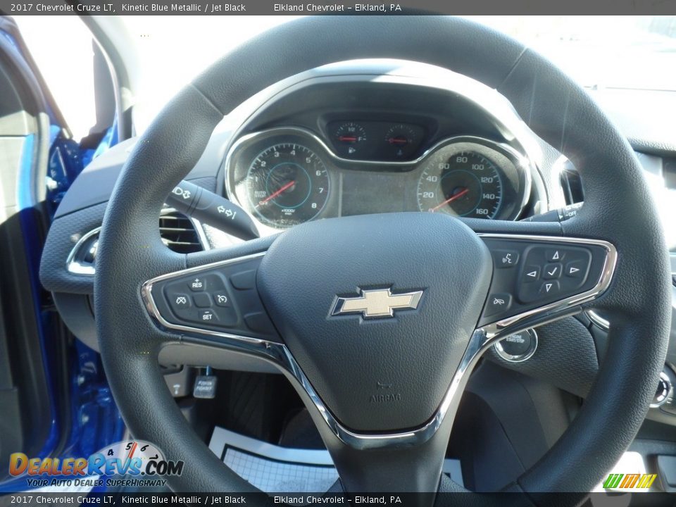 2017 Chevrolet Cruze LT Kinetic Blue Metallic / Jet Black Photo #18