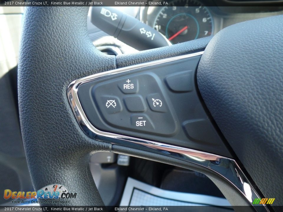 2017 Chevrolet Cruze LT Kinetic Blue Metallic / Jet Black Photo #20