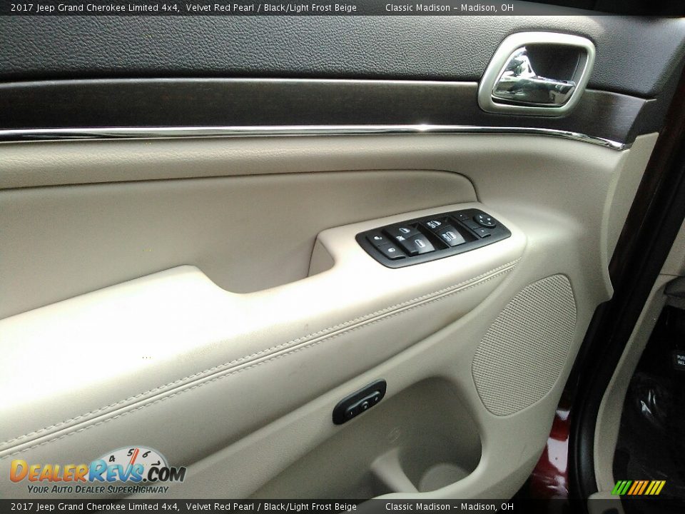 2017 Jeep Grand Cherokee Limited 4x4 Velvet Red Pearl / Black/Light Frost Beige Photo #3