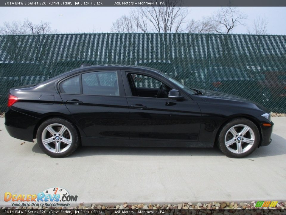 2014 BMW 3 Series 320i xDrive Sedan Jet Black / Black Photo #2