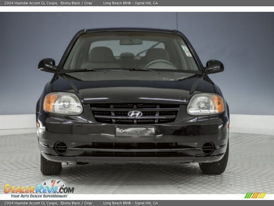 2004 Hyundai Accent GL Coupe Ebony Black / Gray Photo #3