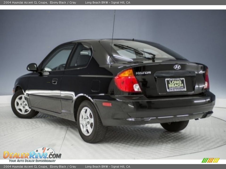 2004 Hyundai Accent GL Coupe Ebony Black / Gray Photo #10