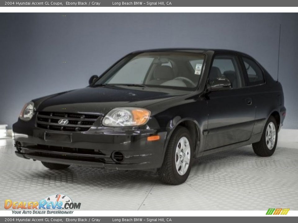 2004 Hyundai Accent GL Coupe Ebony Black / Gray Photo #29