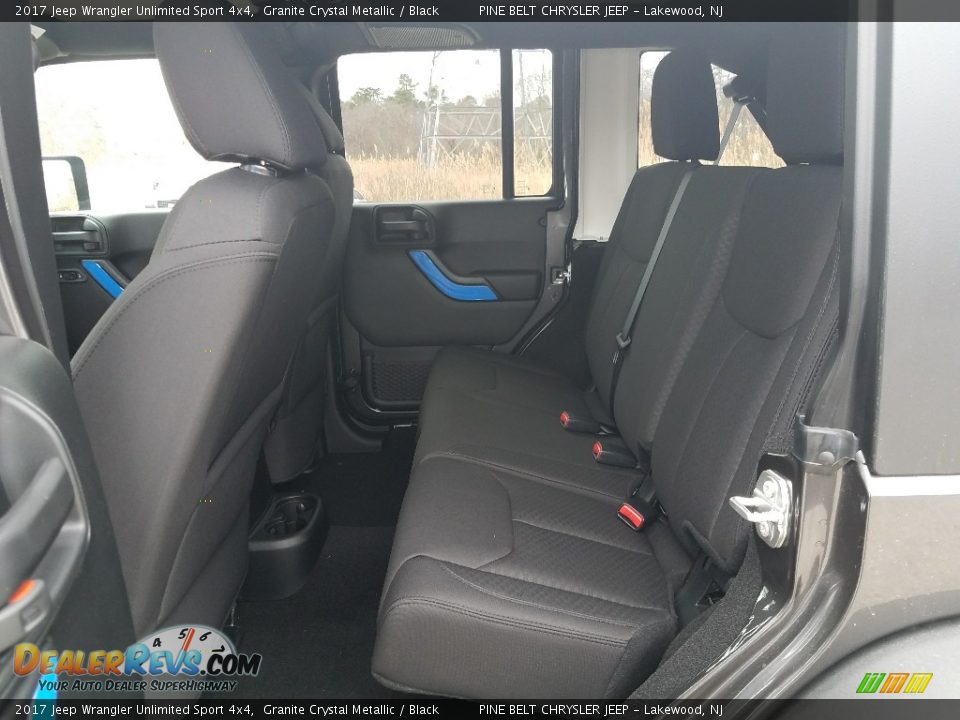 2017 Jeep Wrangler Unlimited Sport 4x4 Granite Crystal Metallic / Black Photo #6