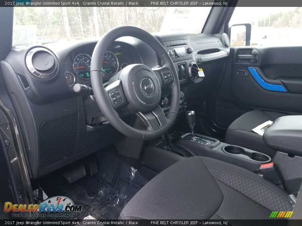 2017 Jeep Wrangler Unlimited Sport 4x4 Granite Crystal Metallic / Black Photo #7