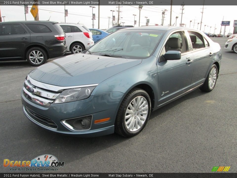 Front 3/4 View of 2011 Ford Fusion Hybrid Photo #2