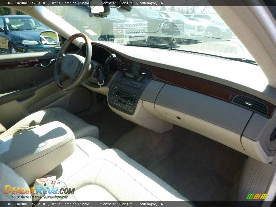 2004 Cadillac DeVille DHS White Lightning / Shale Photo #6