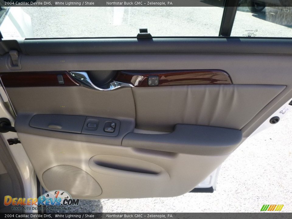 2004 Cadillac DeVille DHS White Lightning / Shale Photo #8