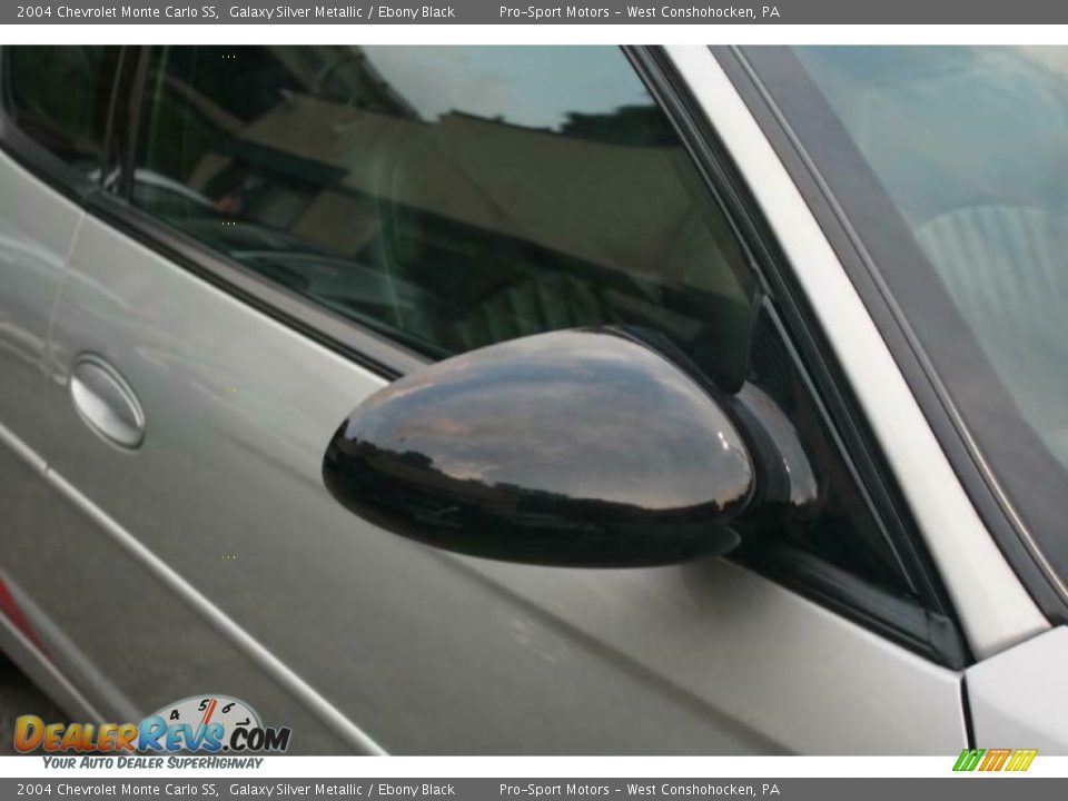2004 Chevrolet Monte Carlo SS Galaxy Silver Metallic / Ebony Black Photo #11