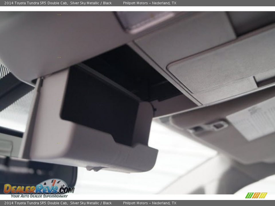 2014 Toyota Tundra SR5 Double Cab Silver Sky Metallic / Black Photo #30