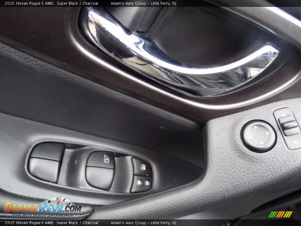 2015 Nissan Rogue S AWD Super Black / Charcoal Photo #13
