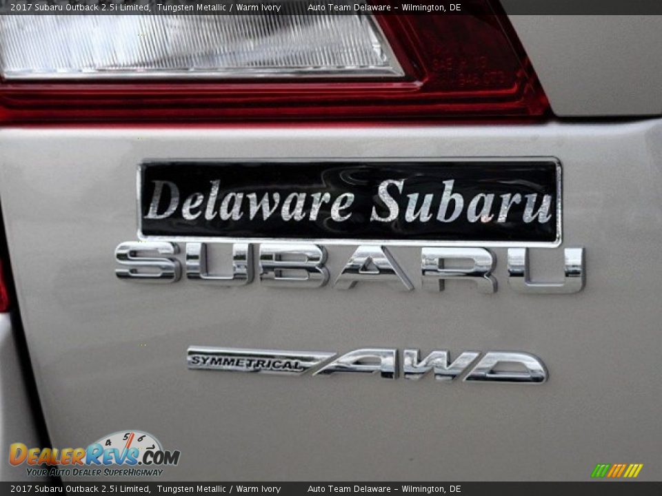2017 Subaru Outback 2.5i Limited Tungsten Metallic / Warm Ivory Photo #30