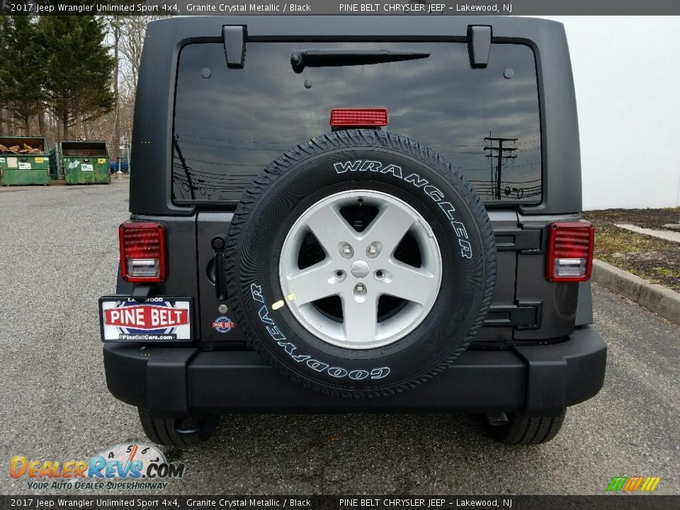 2017 Jeep Wrangler Unlimited Sport 4x4 Granite Crystal Metallic / Black Photo #5