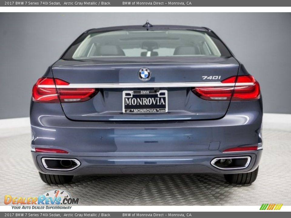 2017 BMW 7 Series 740i Sedan Arctic Gray Metallic / Black Photo #4