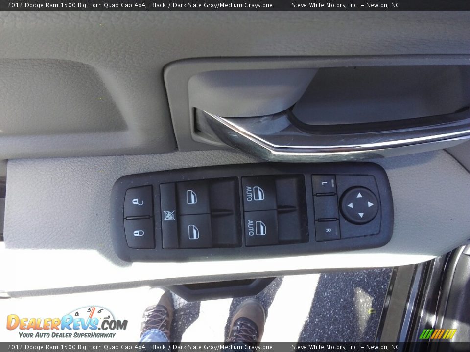 2012 Dodge Ram 1500 Big Horn Quad Cab 4x4 Black / Dark Slate Gray/Medium Graystone Photo #12