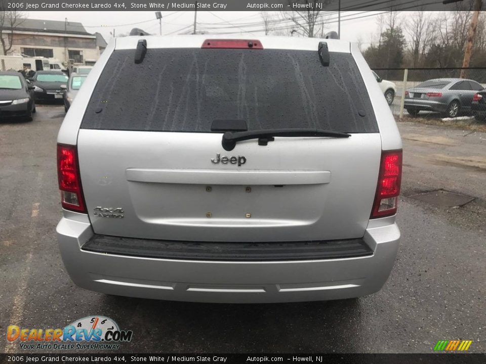 2006 Jeep Grand Cherokee Laredo 4x4 Stone White / Medium Slate Gray Photo #6