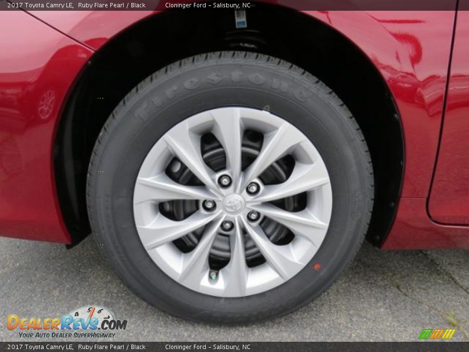 2017 Toyota Camry LE Ruby Flare Pearl / Black Photo #4