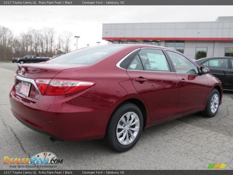 2017 Toyota Camry LE Ruby Flare Pearl / Black Photo #20