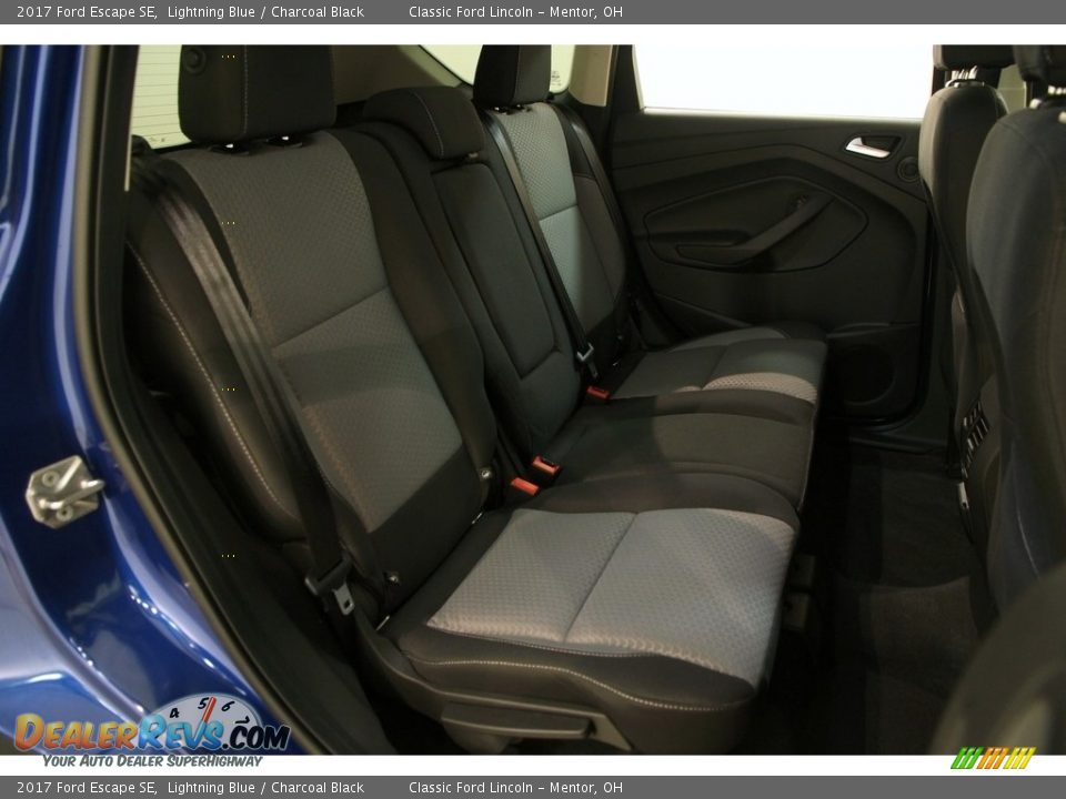 2017 Ford Escape SE Lightning Blue / Charcoal Black Photo #15