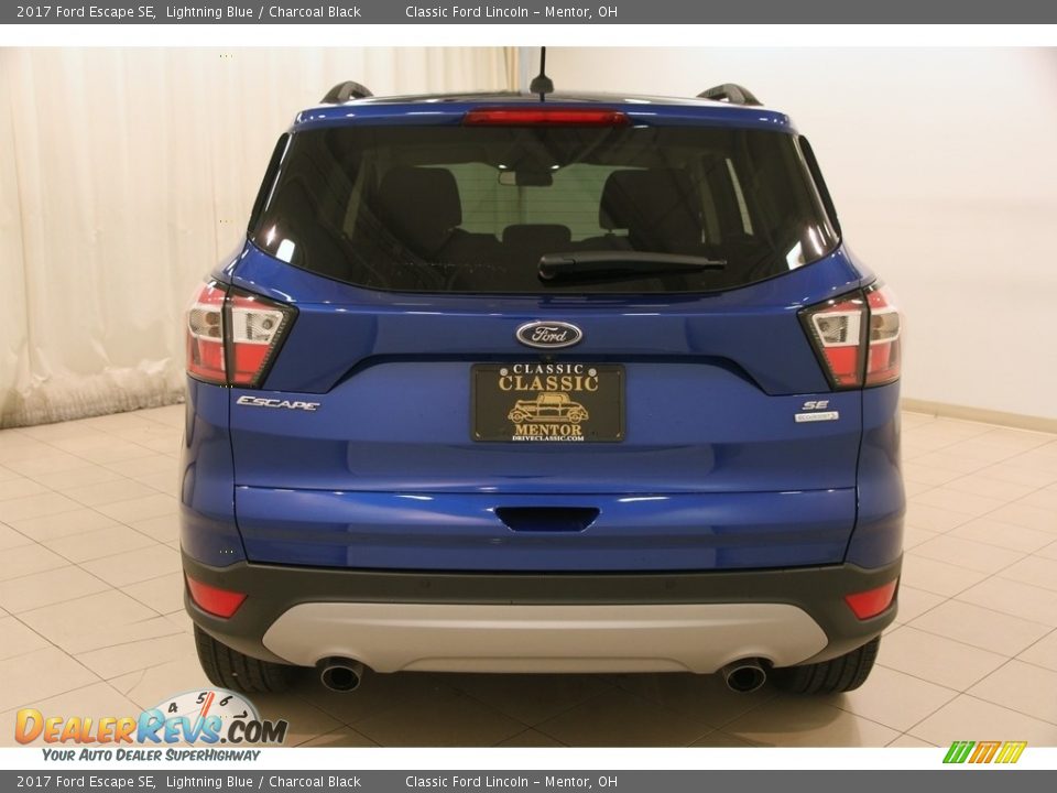 2017 Ford Escape SE Lightning Blue / Charcoal Black Photo #17