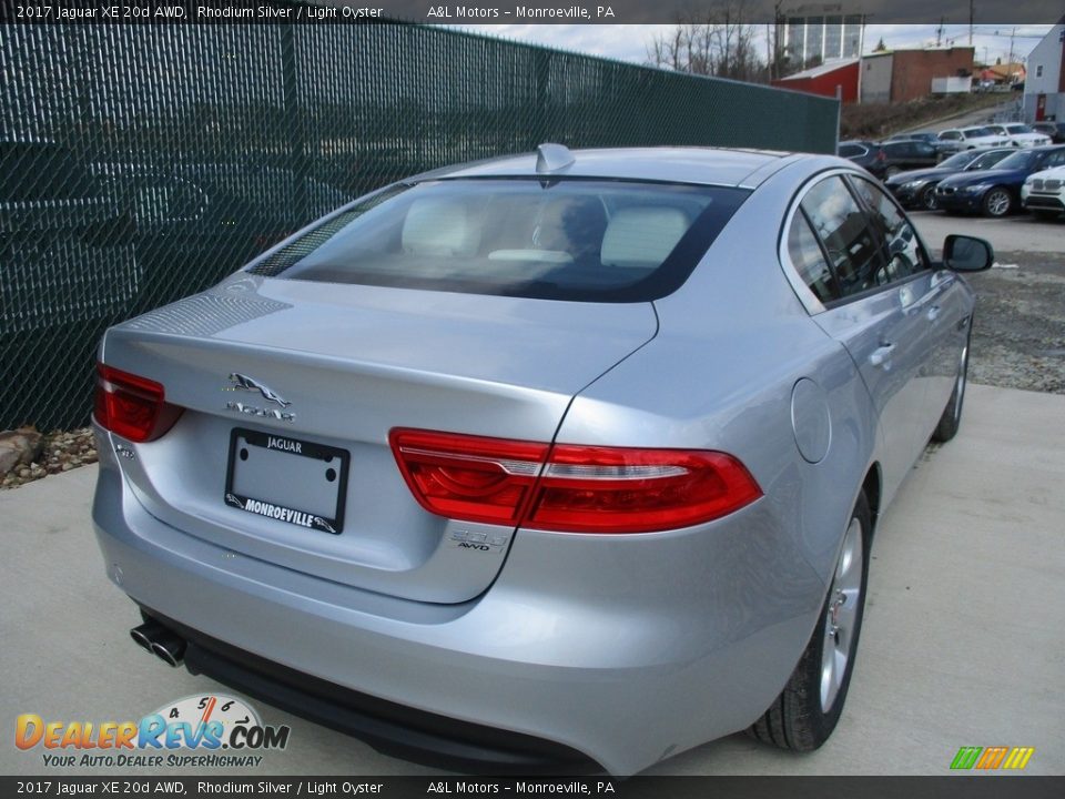 2017 Jaguar XE 20d AWD Rhodium Silver / Light Oyster Photo #4