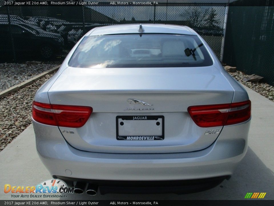 2017 Jaguar XE 20d AWD Rhodium Silver / Light Oyster Photo #10