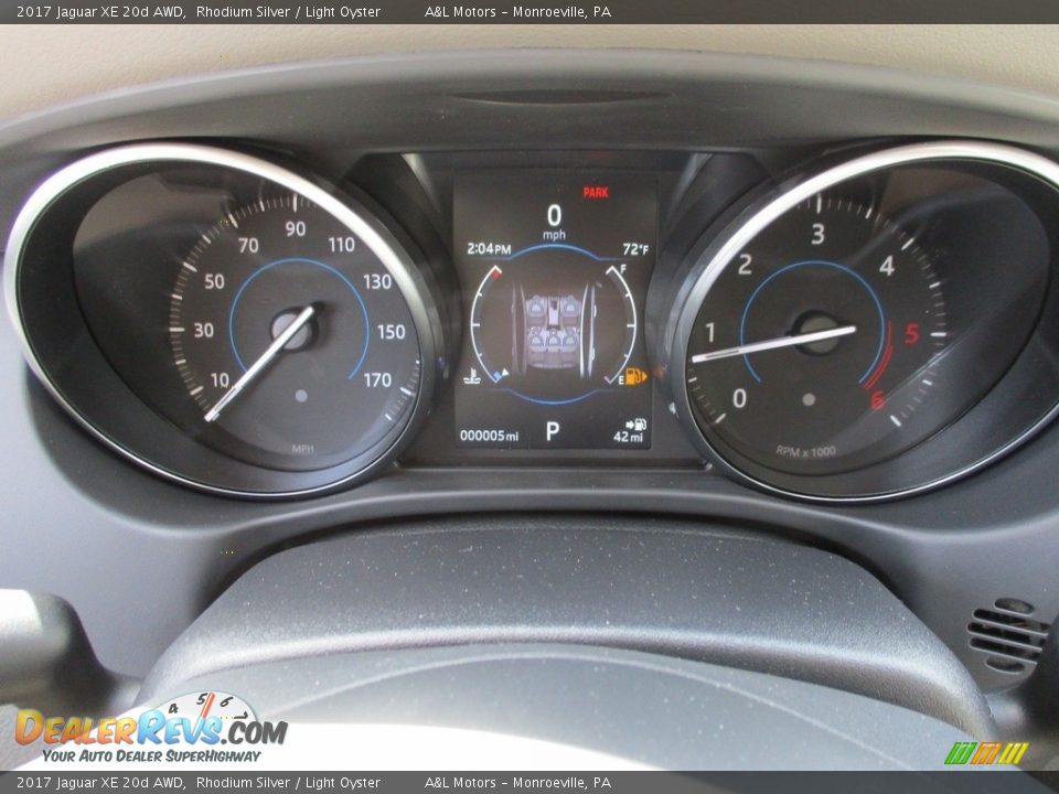 2017 Jaguar XE 20d AWD Rhodium Silver / Light Oyster Photo #20