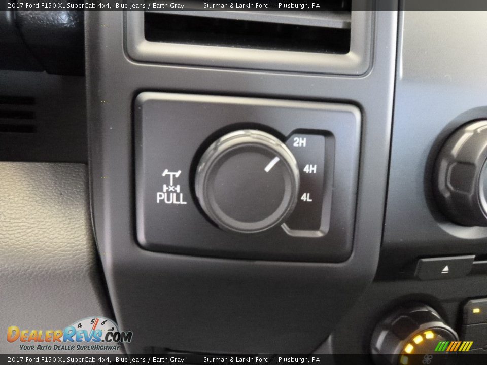 2017 Ford F150 XL SuperCab 4x4 Blue Jeans / Earth Gray Photo #13