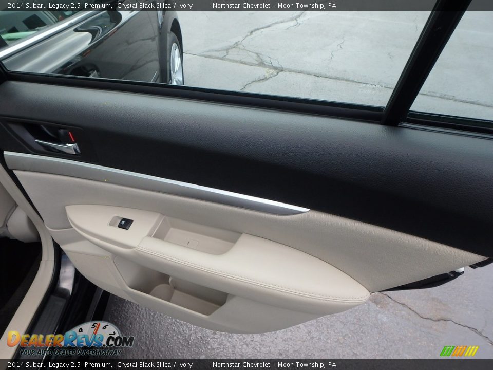 2014 Subaru Legacy 2.5i Premium Crystal Black Silica / Ivory Photo #17