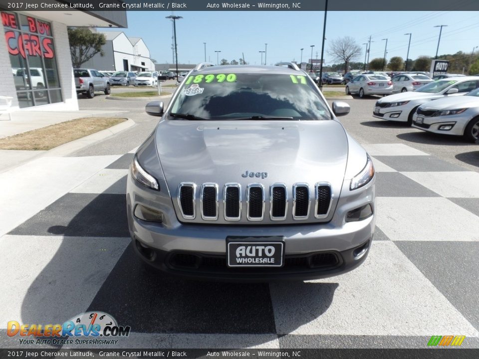 2017 Jeep Cherokee Latitude Granite Crystal Metallic / Black Photo #2