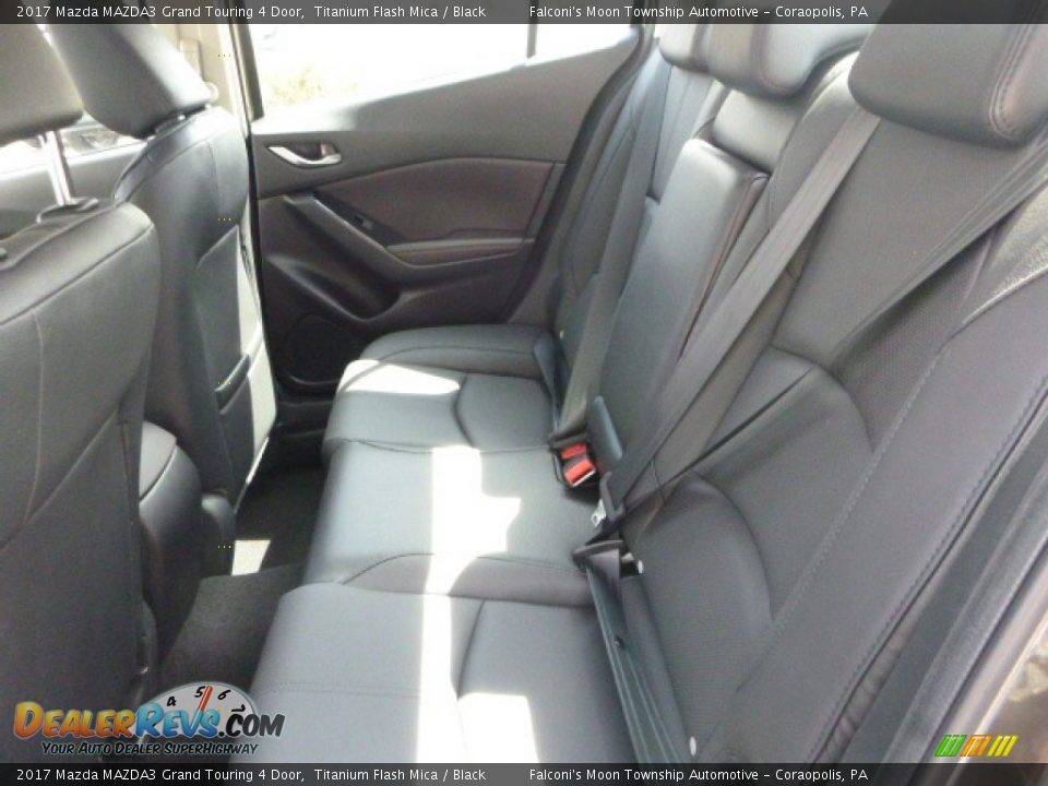 2017 Mazda MAZDA3 Grand Touring 4 Door Titanium Flash Mica / Black Photo #8