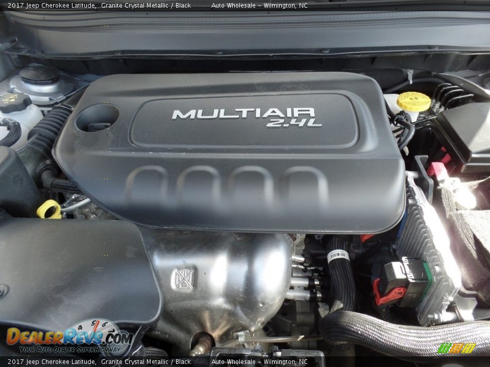 2017 Jeep Cherokee Latitude Granite Crystal Metallic / Black Photo #6