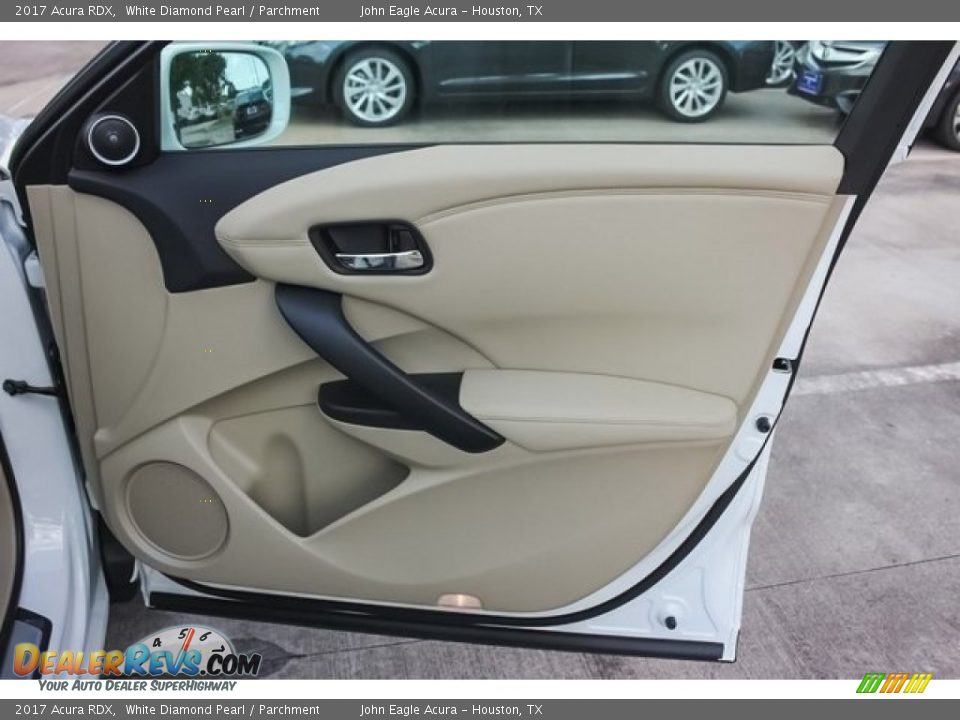 2017 Acura RDX White Diamond Pearl / Parchment Photo #22