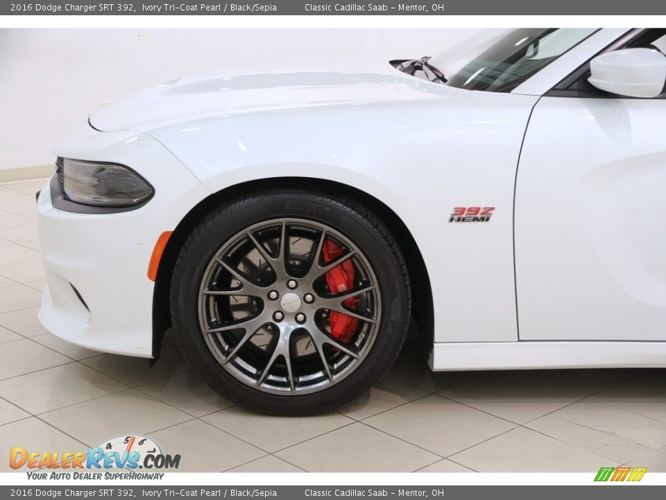 2016 Dodge Charger SRT 392 Wheel Photo #29