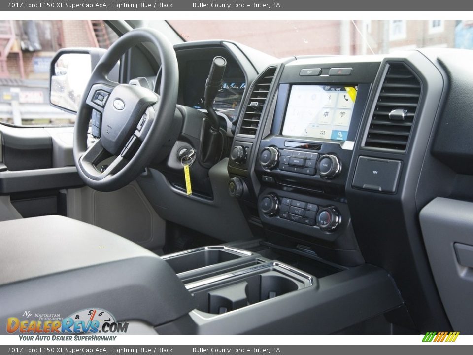 2017 Ford F150 XL SuperCab 4x4 Lightning Blue / Black Photo #9