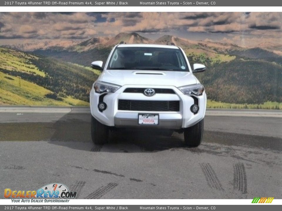 2017 Toyota 4Runner TRD Off-Road Premium 4x4 Super White / Black Photo #2
