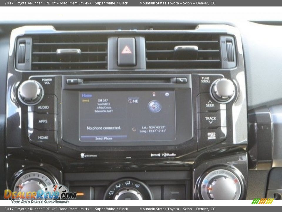 2017 Toyota 4Runner TRD Off-Road Premium 4x4 Super White / Black Photo #6