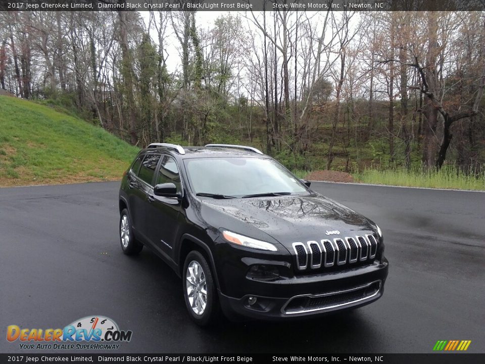 2017 Jeep Cherokee Limited Diamond Black Crystal Pearl / Black/Light Frost Beige Photo #4