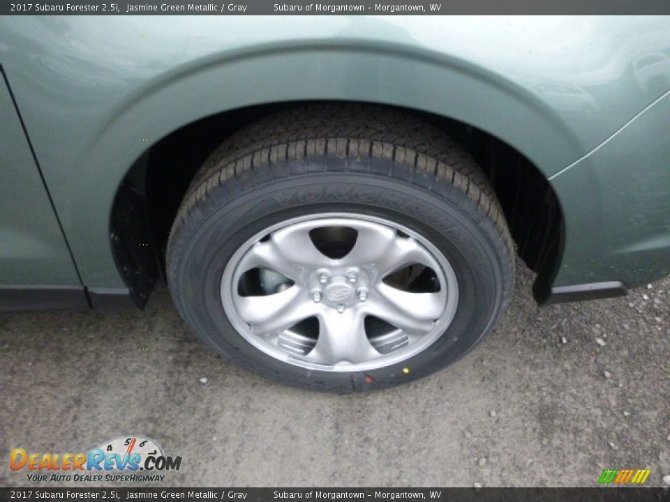 2017 Subaru Forester 2.5i Jasmine Green Metallic / Gray Photo #2
