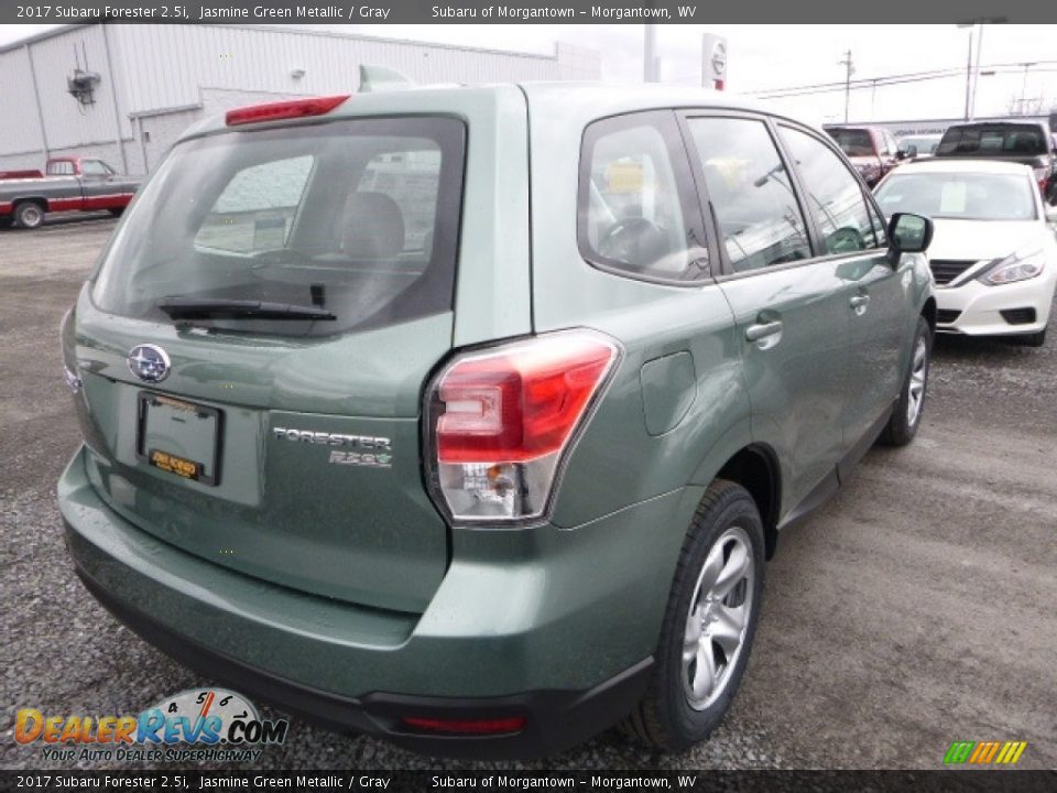 2017 Subaru Forester 2.5i Jasmine Green Metallic / Gray Photo #7