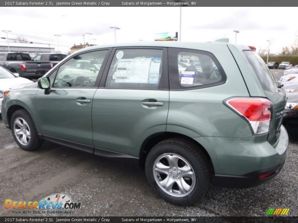 2017 Subaru Forester 2.5i Jasmine Green Metallic / Gray Photo #9